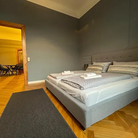 Wohnperle*grossergarten*villa